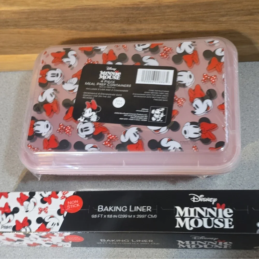 Disney Minnie Mouse 12pc Kitchen Tool Set: Meal Prep, Spoons, Timer, Whisk Liner